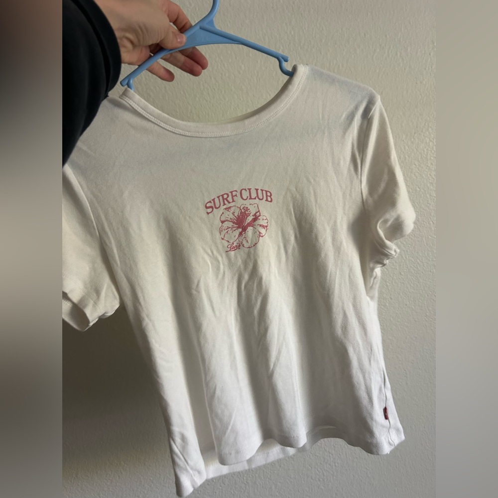 Levi's White T-Shirt